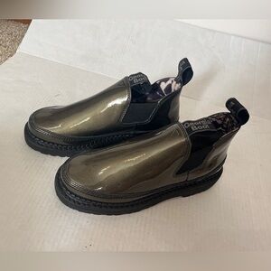 Georgia Boot Co Romeo Sparkling Gold Size 8.5 NEW